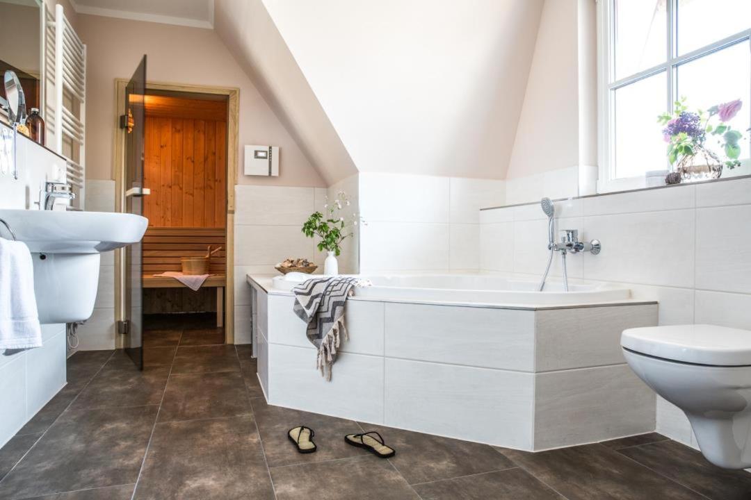 Haus Rose, Luxus-Ferienhaus In Fuhlendorf Fur 4 Personen Dış mekan fotoğraf
